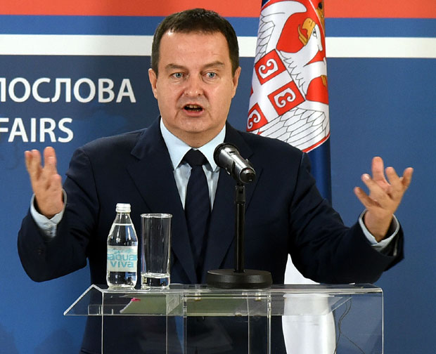 Дачић: Не дамо образ и Косово за шаргарепу ЕУ